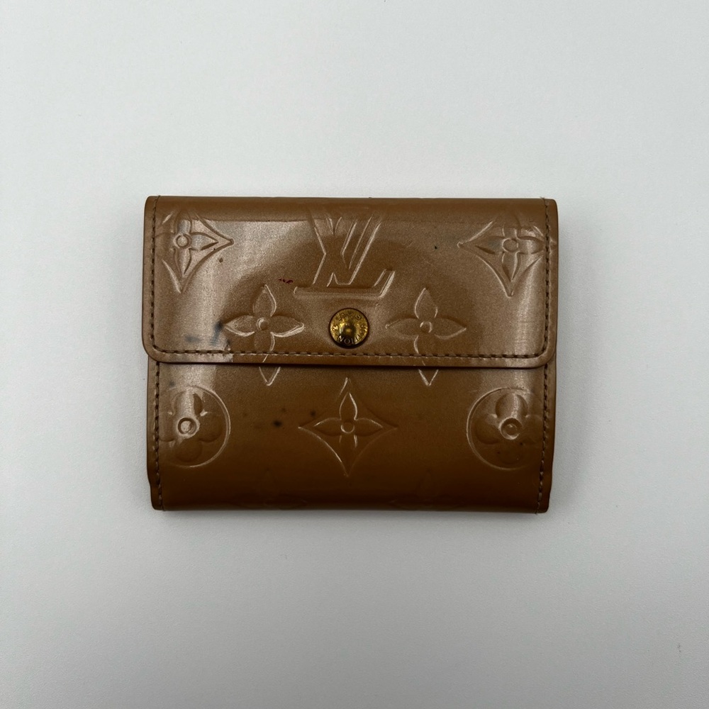 Louis Vuitton Vernis Bi-Fold Leather Compact Wallet